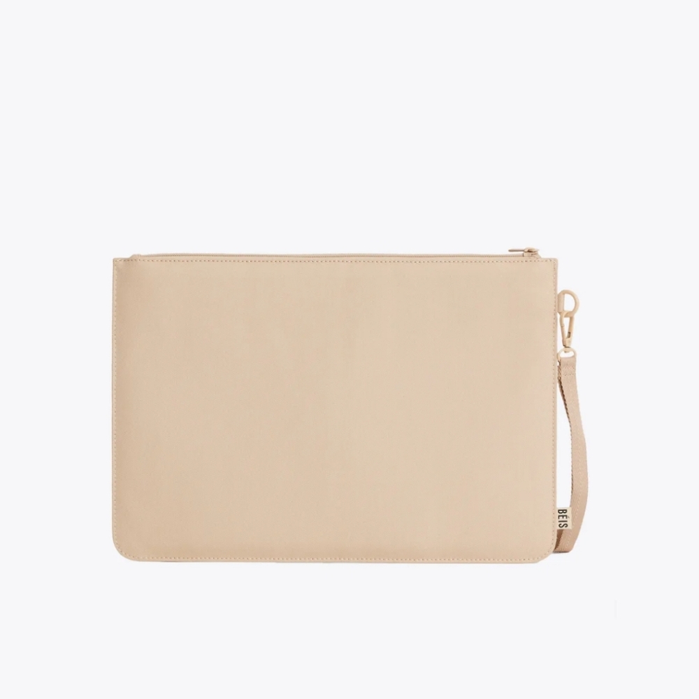 NWT Beis Beige Laptop Pouch - Picture 2 of 4